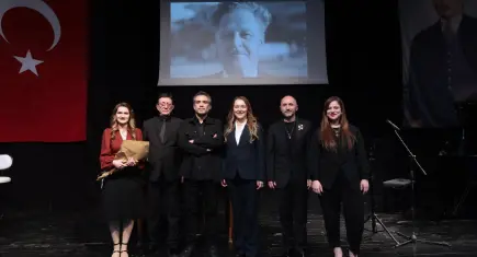 Konak’ta Nazım Hikmet için Usta’ya Saygı etkinliği