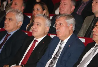 Tarımda dijital dönüşüm B-Reçete Sistemi İzmir'de tanıtıldı