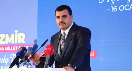 AK Partili İnan Bergama Millet Bahçesi açılışında Büyükşehir’e seslendi: İzmirlinin sizden 25 yıllık alacağı var