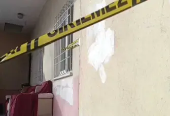 Eski nişanlı dehşeti: Anne ve iki küçük kızını bıçakladı!