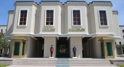 İzmirli kaymakamlara terfi: Urla ve Foça kaymakamları birinci sınıf oldu 