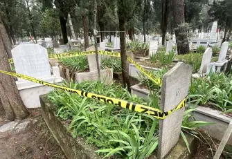 Mezarlıkta cenin bulundu