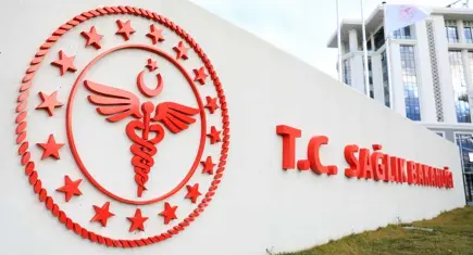 Sağlık Bakanlığı’ndan 18 milyon öğrenciye "Sağlıklı Tatil" rehberi! 