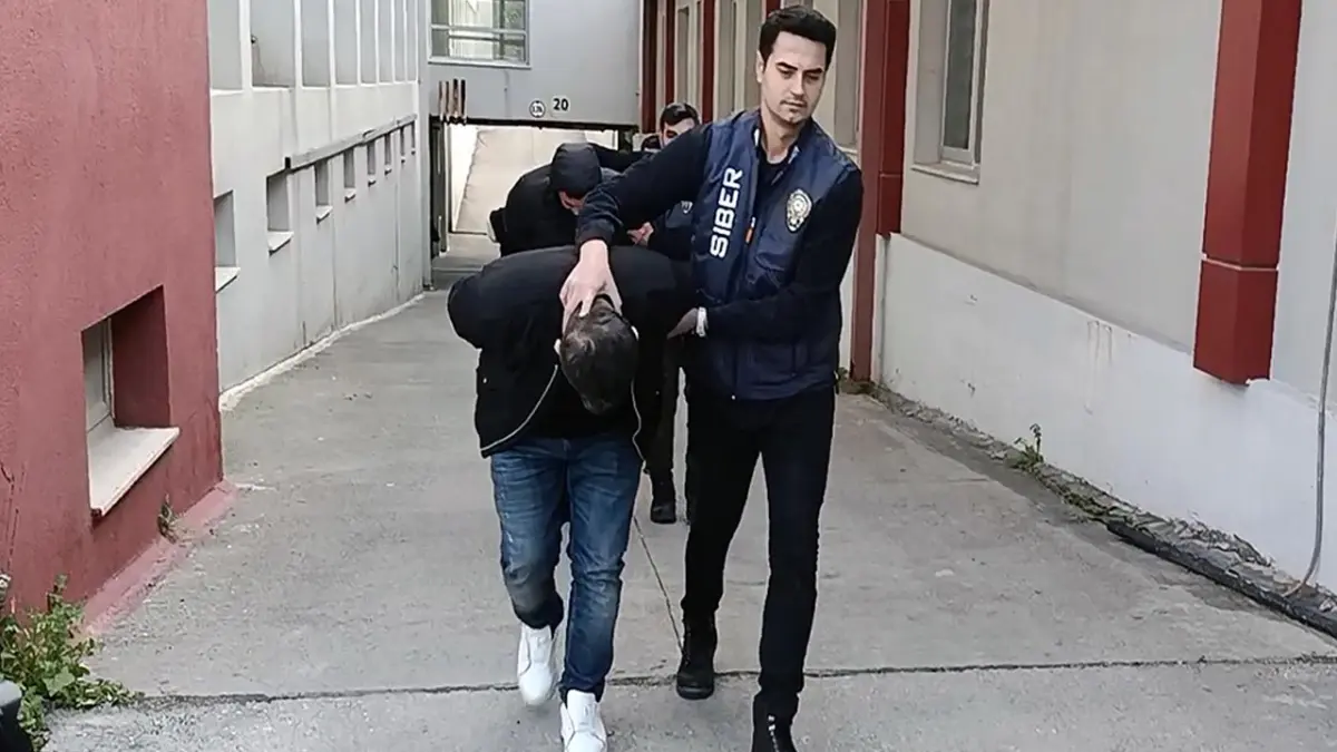 Sazan sarmalı tuzağıyla 1 milyonluk vurgun:4 ilde operasyon haberinin görseli