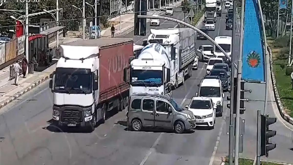 Türkiye’nin acı bilançosu: Saatte 77 kaza,günde 7 ölüm! haberinin görseli