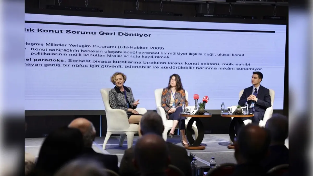 Çeşme’de Türkiye’ye örnek olacak kiralık sosyal konut modeli tartışıldı haberinin görseli