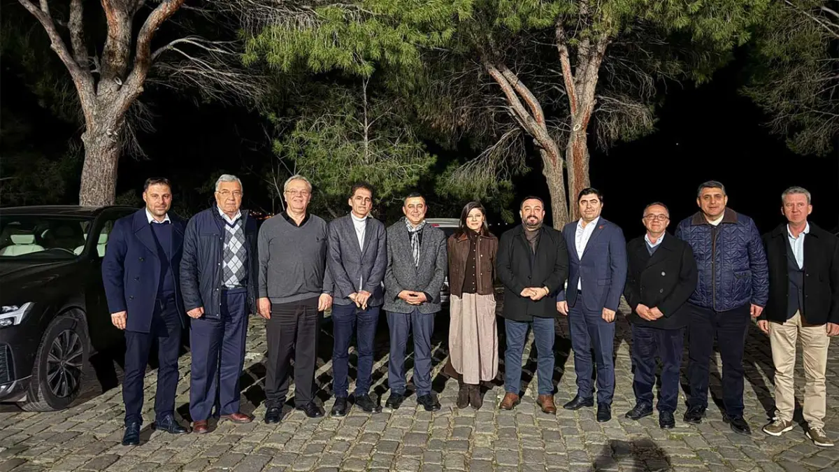 CHP’li ilçe Başkanları Ödemiş’te toplandı haberinin görseli