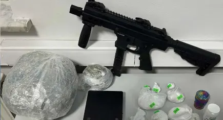 Cinayet hükümlüsü hobi bahçesindeki operasyonda yakayı ele verdi