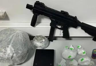 Cinayet hükümlüsü hobi bahçesindeki operasyonda yakayı ele verdi