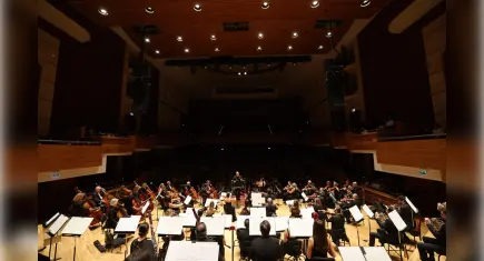 İzmir Devlet Senfoni Orkestrası iki büyük yeteneği buluşturdu