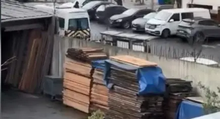 Kağıthane’de otomobilde infaz: 25 yaşındaki gencin hayatını kaybettiği olayda 3 gözaltı