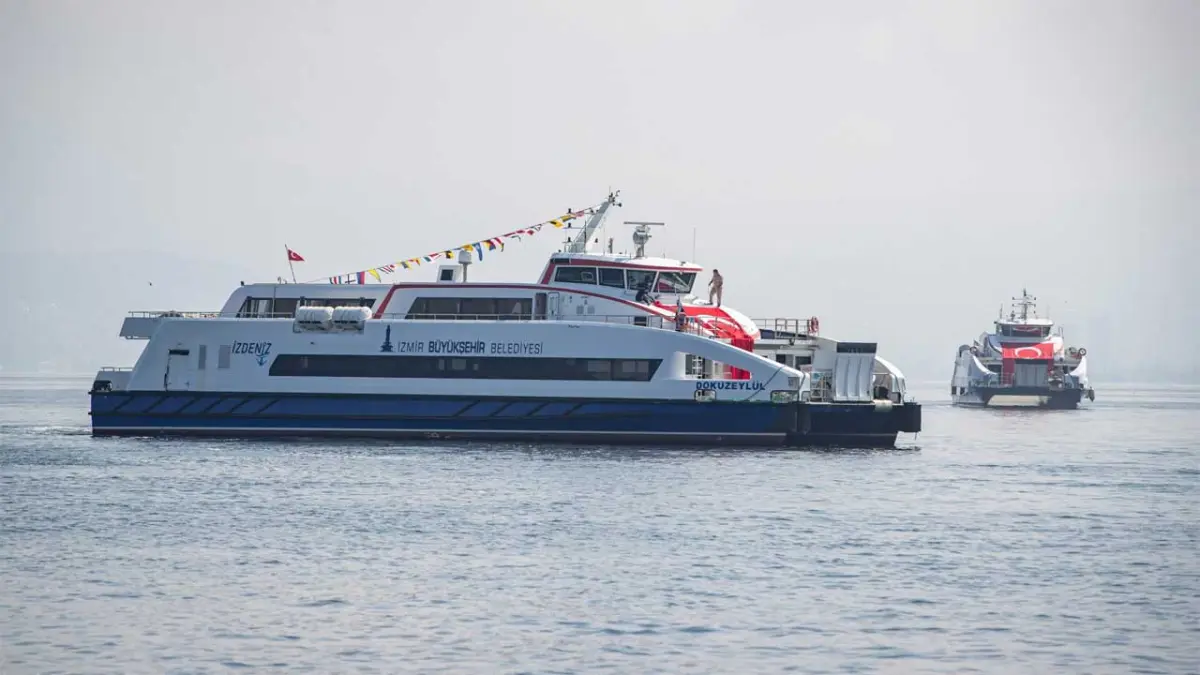 Karaburun Nergis Festivali’ne planlanan deniz seferi hava koşullarına takıldı haberinin görseli