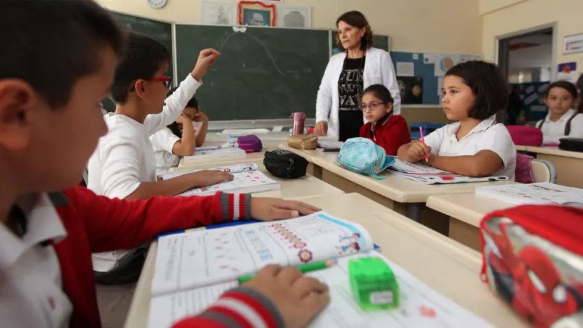 MEB’den modüler eğitim hamlesi: Destekleme kurslarına yenilik! Kültür, spor, teknoloji ve yabancı dil eklendi haberinin görseli