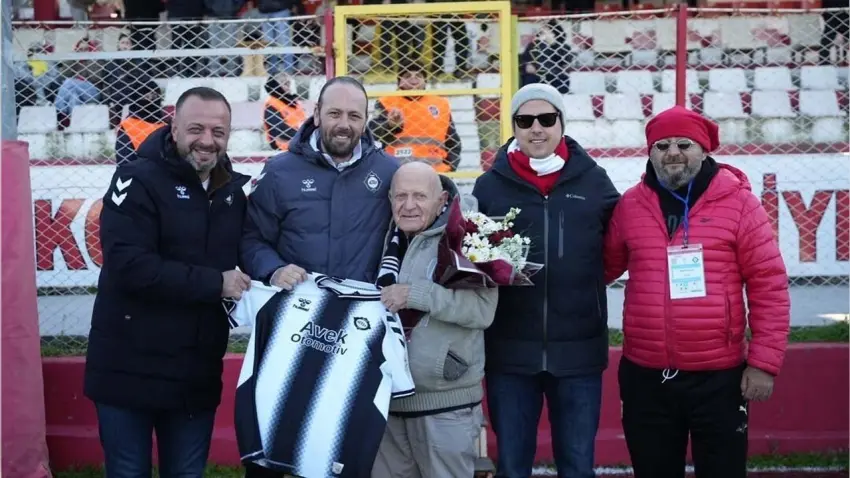 Altay, Ayvalık deplasmanında ağır yenilgi aldı