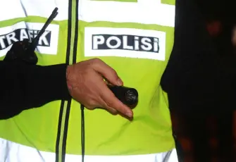 İzmir’de tehlikeli manevralara ağır yaptırım: Sürücüye 17 bin lira ceza