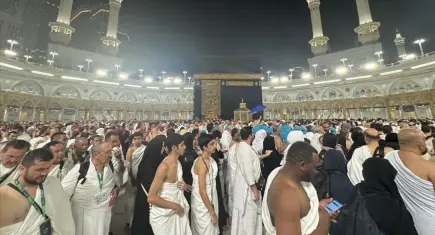 Müslümanlar kutsal topraklarda umre ziyaretlerini tamamladı