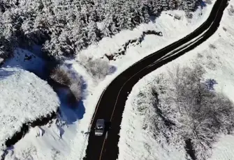 İzmir’e kar sürprizi: Yüksek kesimler karla kaplandı