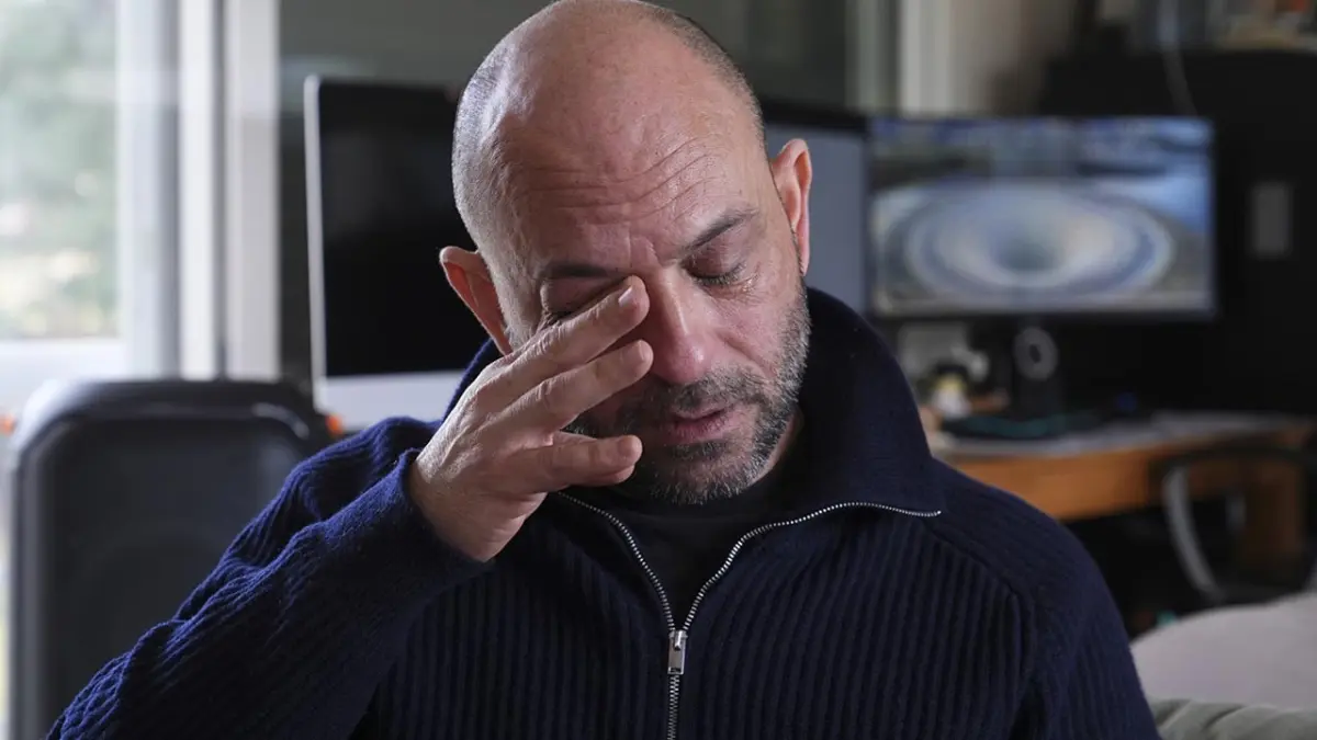 Kartalkaya yangınında eşi ve kızını kaybeden baba, oğluyla hayata tutunuyor haberinin görseli