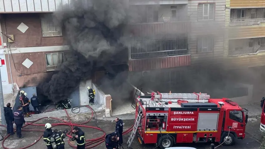  Yatak deposunda büyük yangın haberinin görseli