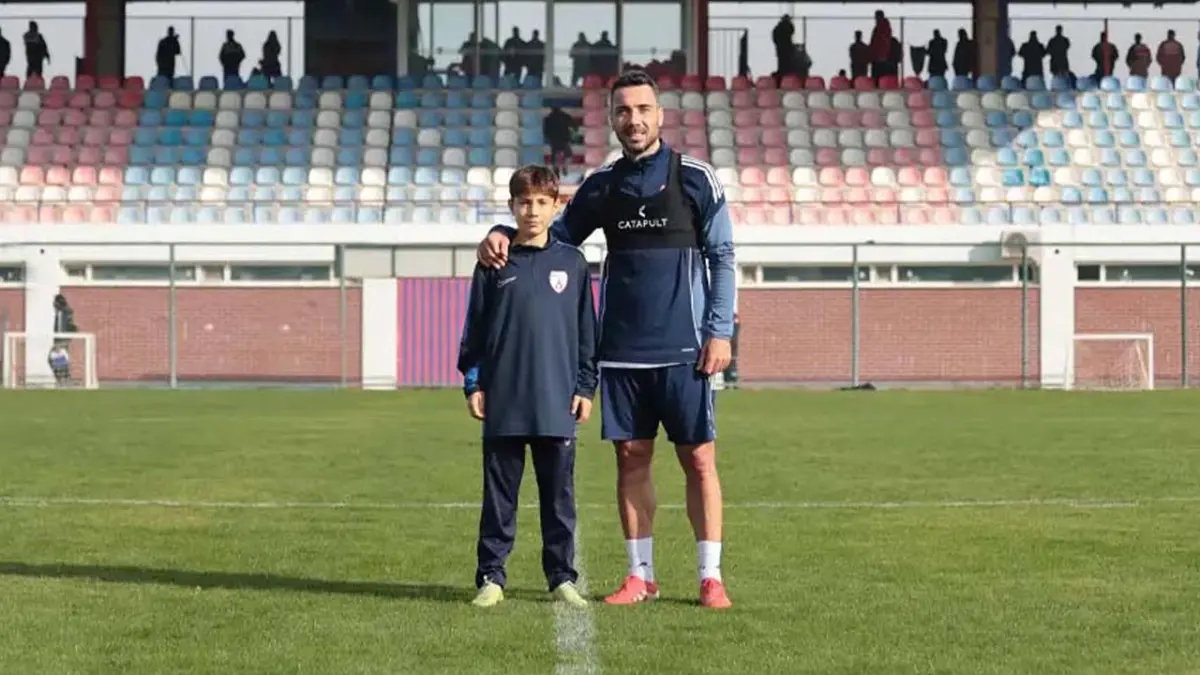 Baba ile oğul Altınordu çatısı altında buluştu haberinin görseli