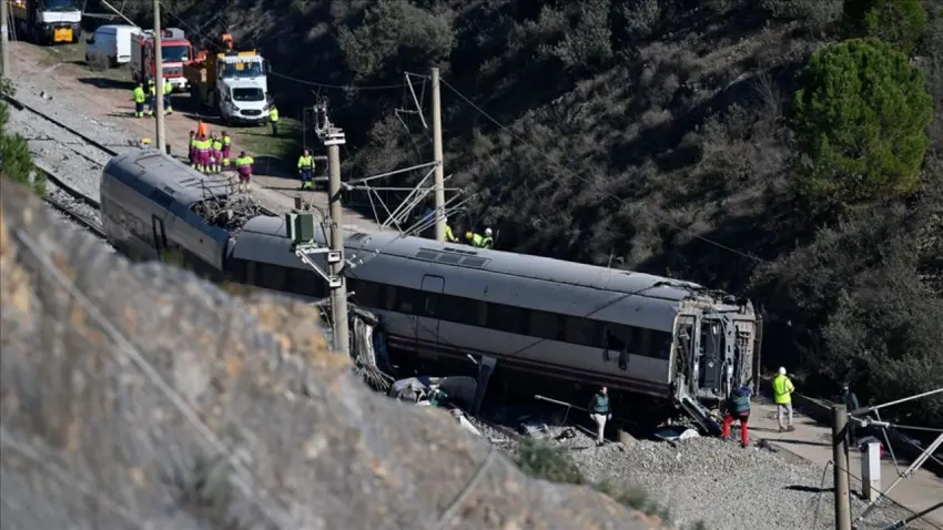 İspanya’daki tren faciasında bilanço ağırlaşıyor: Ölü sayısı 41’e yükseldi! haberinin görseli