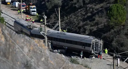 İspanya’daki tren faciasında bilanço ağırlaşıyor: Ölü sayısı 41’e yükseldi!