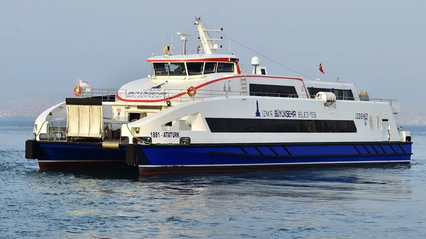İzmir haber: Arabalı vapur seferleri iptal edildi haberinin görseli