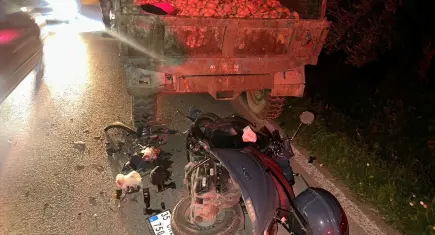 İzmir haber: Ödemiş’te motosiklet traktöre çarptı, 1 kişi ağır yaralandı