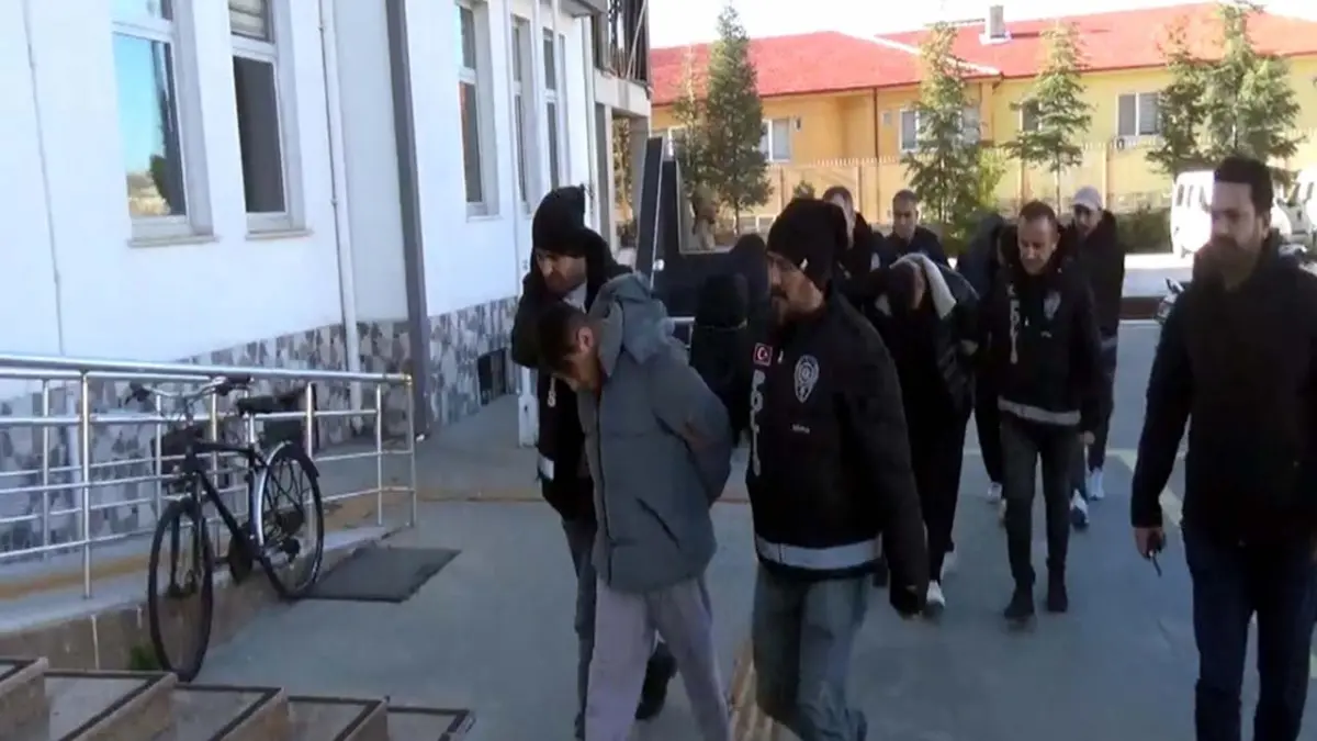 Lüleburgaz’da "Sahte Savcı" vurgunu: Banka kasasındaki serveti elinden aldılar haberinin görseli