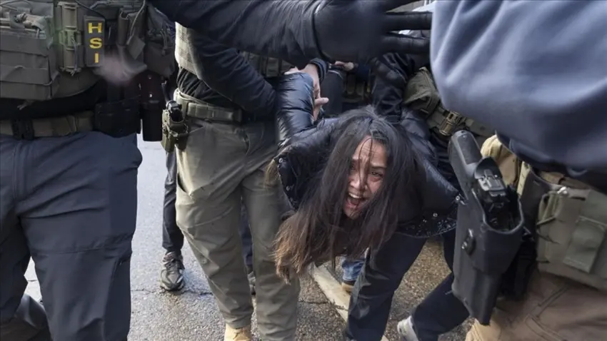 Minneapolis'te 10 binden fazla düzensiz göçmenin gözaltına alındı haberinin görseli