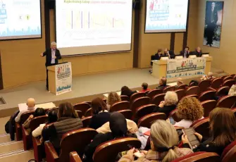 Şehir hastaneleri ve sağlık çalışanlarının güvenliği masaya yatırıldı