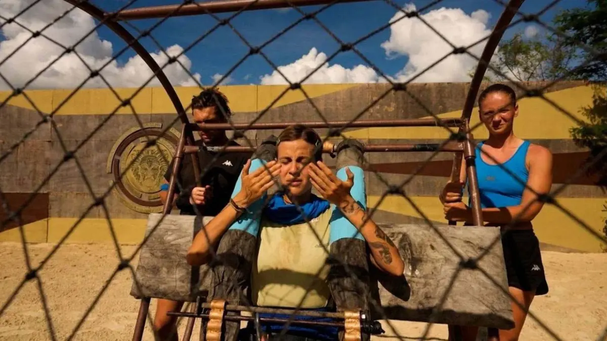 Survivor dokunulmazlık oyununu hangi takım kazandı? haberinin görseli