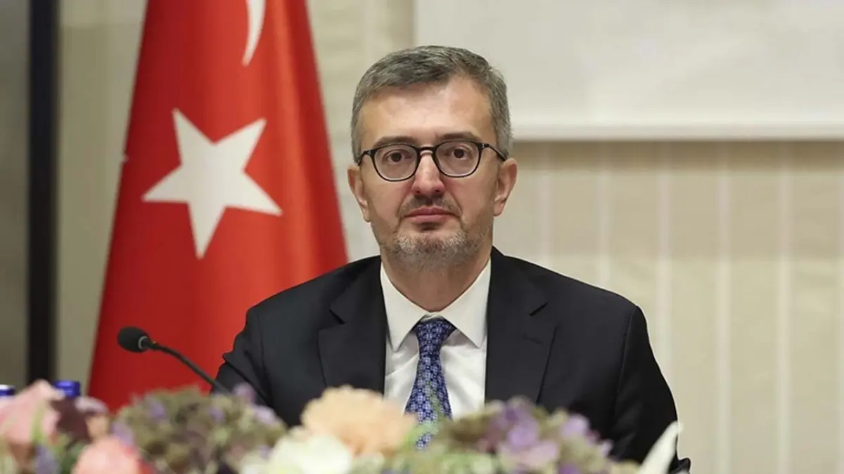 Türkiye'nin 5 yıllık kamu diplomasisi yol haritası belirlendi: 139 ülkede aktif faaliyet haberinin görseli