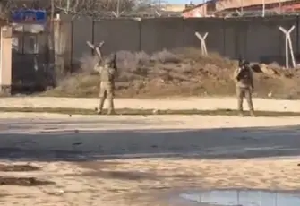 YPG’den Suriye sınırında Türk bayrağına saldırı