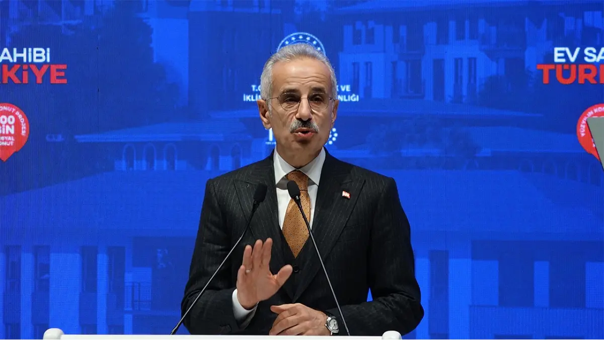 Bakan Uraloğlu: Ankara-Trabzon arası 4.5 saate düşecek haberinin görseli