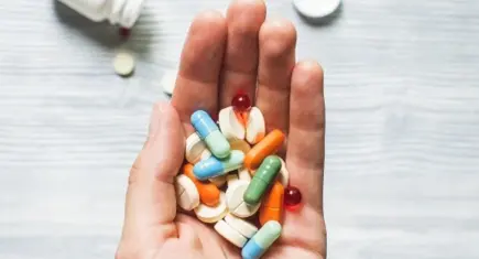 Türk Eczacıları Birliği’nden akılcı ilaç kullanımı uyarısı