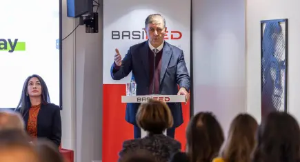 Başkan Tugay: İzmir pozitif enerji bölgesi olmayı hedeflemeli