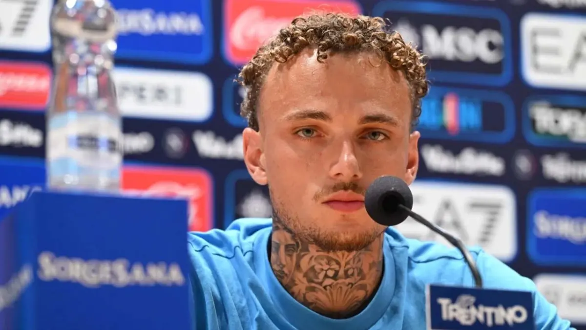 Galatasaray’dan yılın transfer bombası: Noa Lang gece yarısı İstanbul’da! haberinin görseli