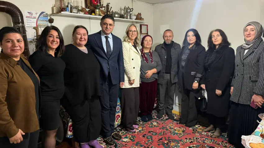 AK Parti İzmir Milletvekili Çankırı’dan mahalle ziyareti