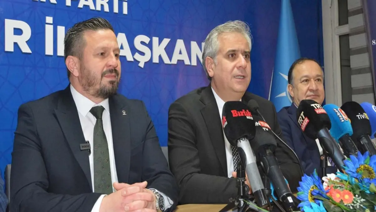 AK Parti'li Yalçın: Suriye'de kurulması düşünülen terör devleti tasfiyenin eşiğine geldi haberinin görseli