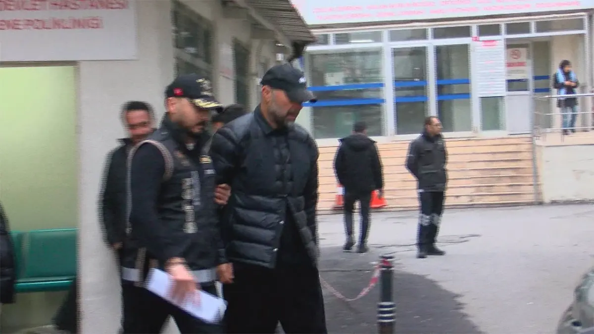 Esat Yontunç adliyeye sevk edildi haberinin görseli