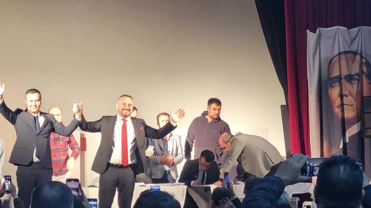 Foça esnafından Sedat Özdemir’e "Yola Devam" vizesi haberinin görseli