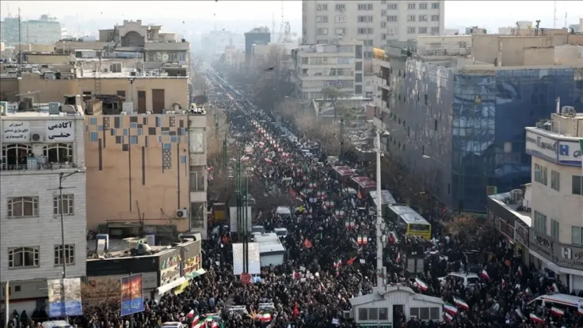 İran'daki protestolarda ölü sayısı 5 bini geçti: 26 bin kişi gözaltına alındı haberinin görseli