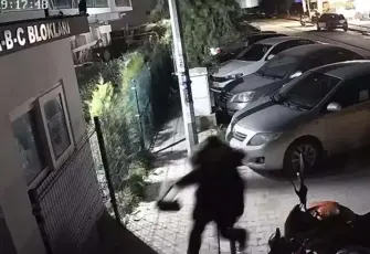 Menemen’de sokak ortasında dehşet: "Polis Çağırın" çığlığına rağmen katletti!