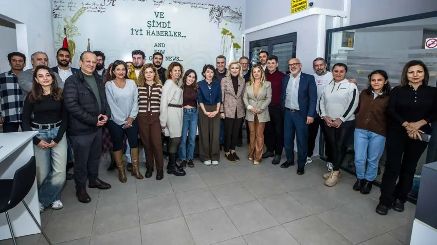 Şebnem Bursalı İGC'yi ziyaret etti: Gazetecilerin haklarının takipçisiyim