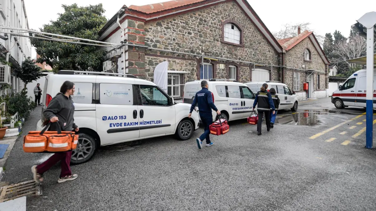 Tarihi gasilhane yapıları İzmir’in sağlık geçmişini günümüze taşıyor haberinin görseli