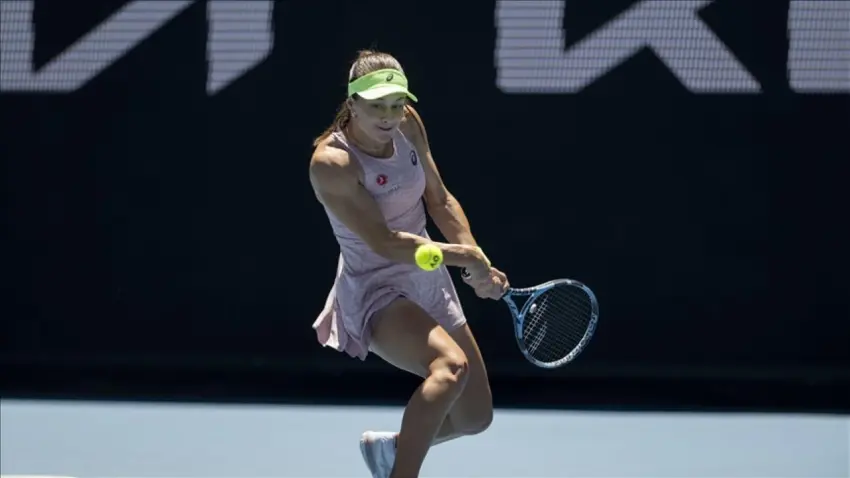 Zeynep Sönmez, Avustralya Açık'ta 3. turda elendi haberinin görseli
