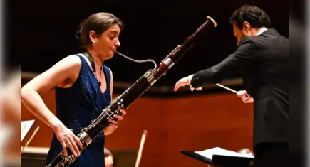 İzmir’de fagot rüzgârı: Sophie Dervaux sahne aldı