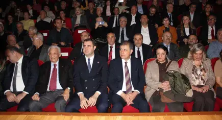 İzmir’de Uğur Mumcu anması: Yaşasaydı Türkiye’de siyaset farklı olurdu