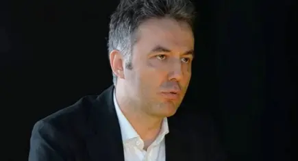 Mehmet Akif Ersoy hakkında yeni iddia: İlişkilerini kayda alıyordu